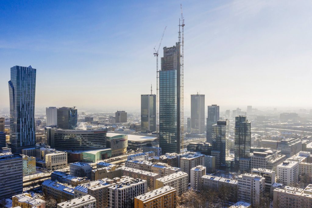 Varso Tower is a premium office tower in the heart of Warsaw located close to the Palace of Culture and Science.